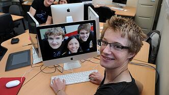 distance learning, how classroom technology engages students, wifi companies,